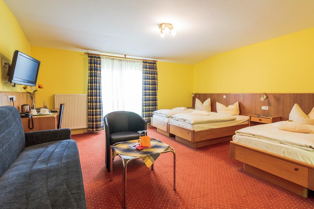 Hotel Kasserolle Зигбург Экстерьер фото